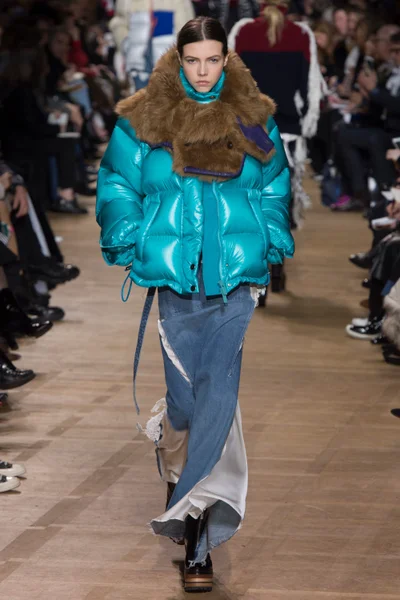 Look 26
